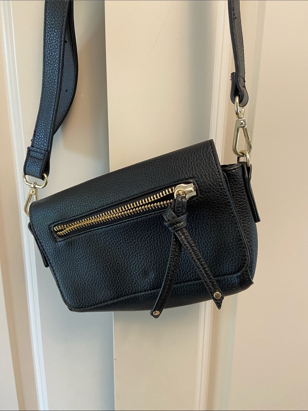 Indigo Black Vegan Pebbled Leather Crossbody Bag with Gold Hardware